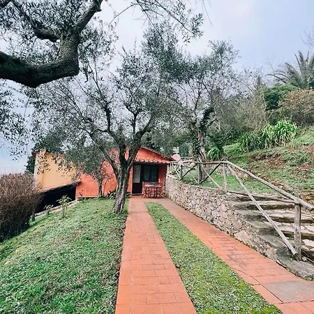 מלון דירות Borgo Degli Aranci סאן ג'יוליאנו טרמה