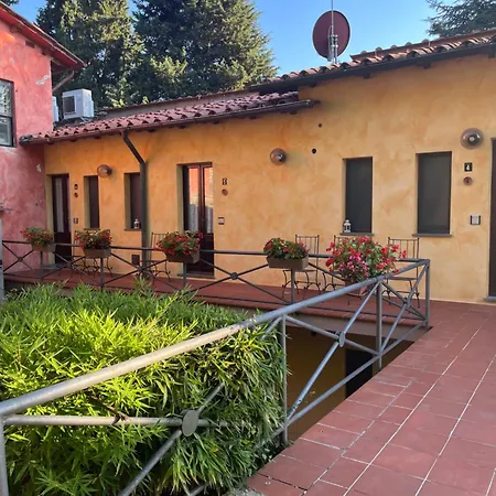 Borgo Degli Aranci アパート *