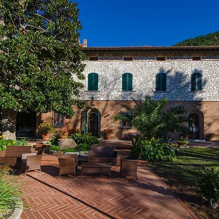 Borgo Degli Aranci Hotel apartamentowy 3*