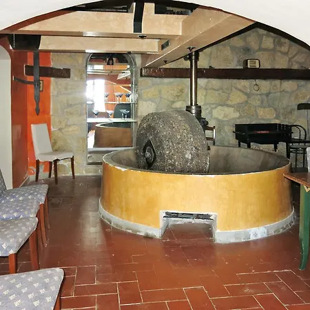 Borgo Degli Aranci 4*