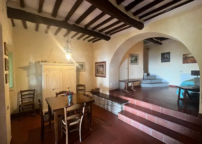 Borgo Degli Aranci * サン・ジュリアーノ・テルメ