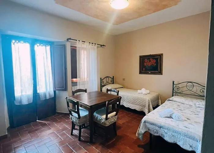 Borgo Degli Aranci アパート サン・ジュリアーノ・テルメ