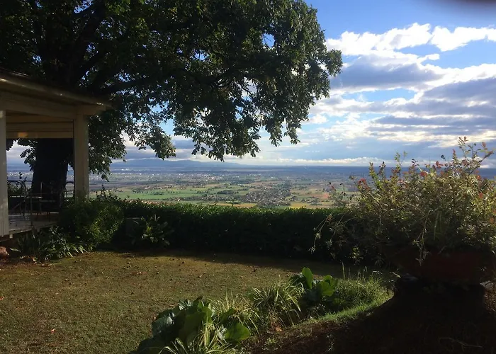 Borgo Degli Aranci *