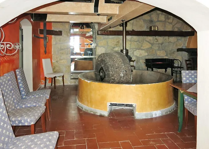 Borgo Degli Aranci *